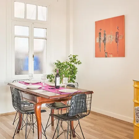 Apartment Apartment-large Balcony With View *