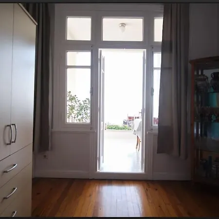 An Elegant 2 Bedroom With Stunning View