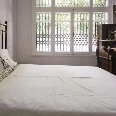 An Elegant 2 Bedroom With Stunning View * Istanbul